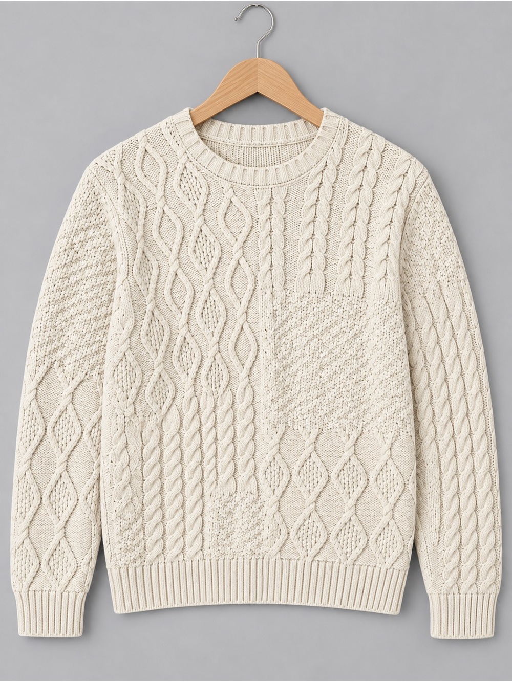 🦅 American Eagle Outfitters Cable Knit Sweater - Cream